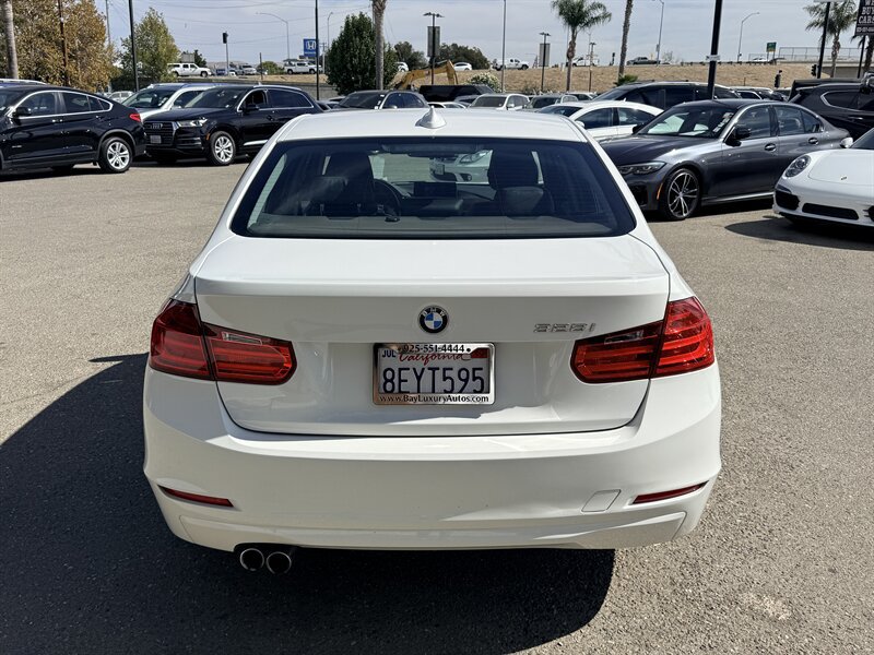 Used 2015 BMW 328i Sedan RWD image 6