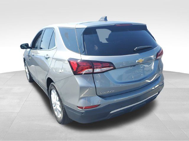 Used 2024 Chevrolet Equinox LT w/ Driver Convenience Package FWD image 6