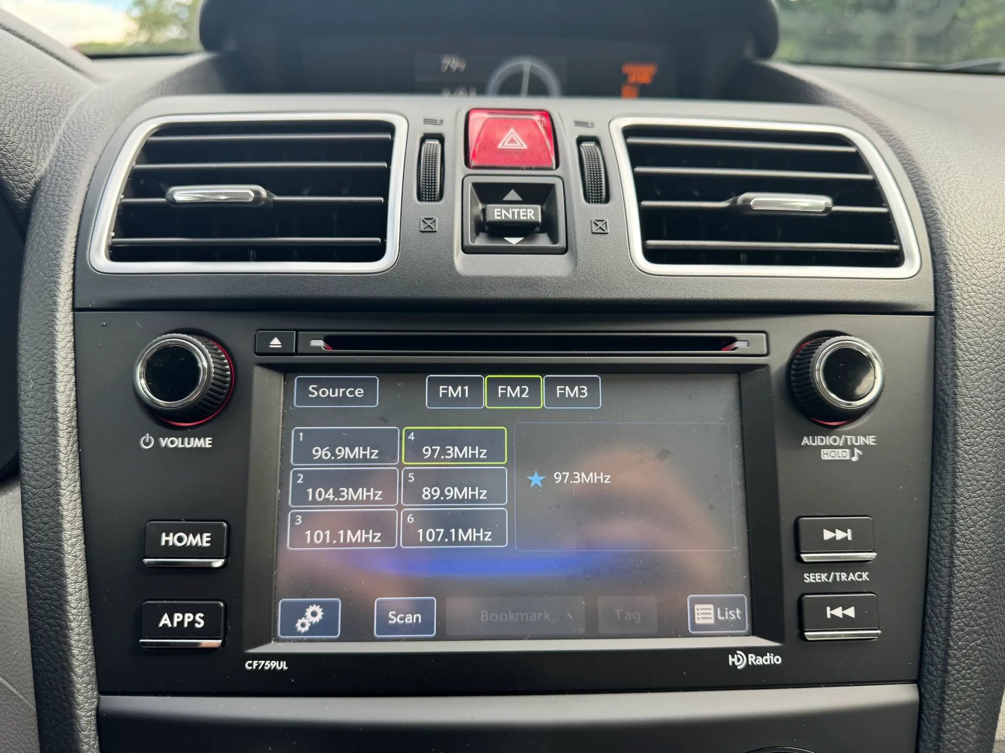 Used 2018 Subaru Forester 2.5i w/ Alloy Wheel Package AWD/4WD image 12