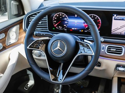 New 2026 Mercedes-Benz GLE 450 GLE 450 image 13