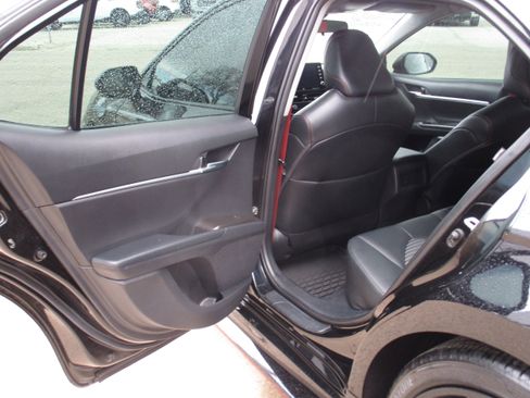 Used 2022 Toyota Camry TRD w/ TRD Package w/JBL Audio FWD image 15