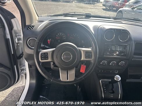 Used 2013 Jeep Compass Latitude image 19