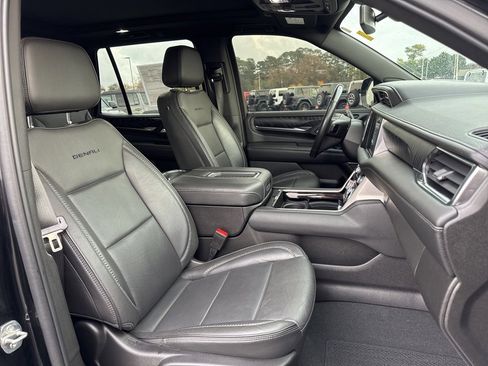 Used 2022 GMC Yukon Denali w/ Max Trailering Package image 32