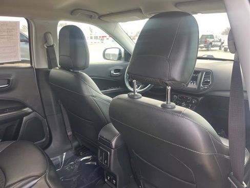 Used 2019 Jeep Compass Latitude image 46