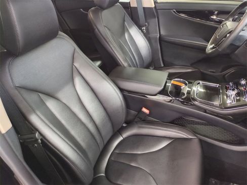 Used 2023 Lincoln Nautilus Standard image 30