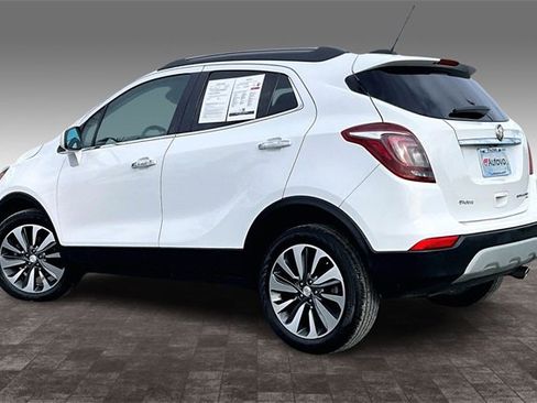 Used 2022 Buick Encore Preferred w/ Safety Package image 4