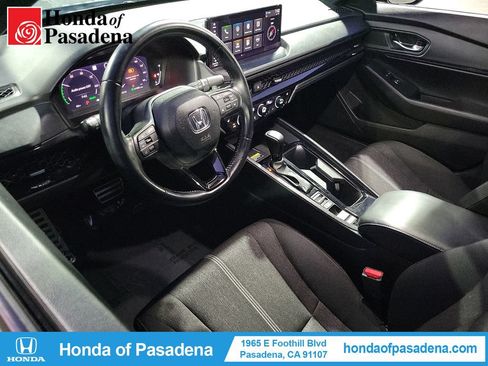 Certified 2025 Honda Accord Sport image 9