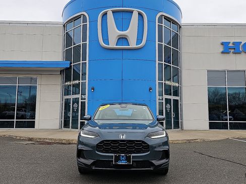 Used 2025 Honda HR-V LX image 2