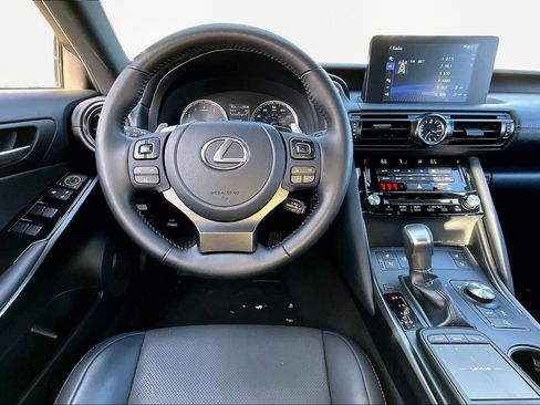 Used 2023 Lexus IS 300 w/ Comfort Package image 9