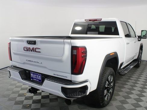 New 2026 GMC Sierra 2500 Denali w/ Denali Reserve Package image 29