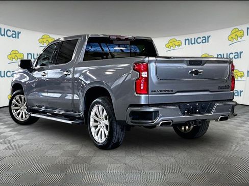 Used 2022 Chevrolet Silverado 1500 High Country w/ Technology Package AWD/4WD image 4