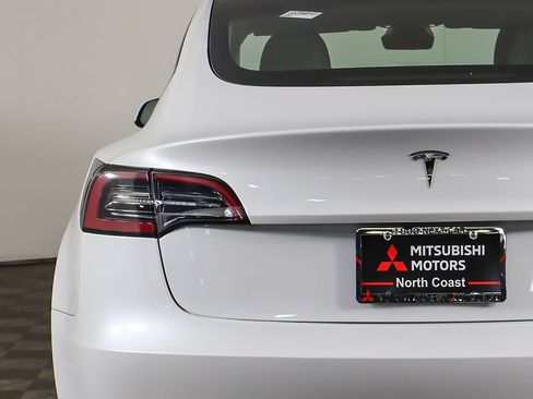 Used 2023 Tesla Model 3 Standard Range RWD image 16