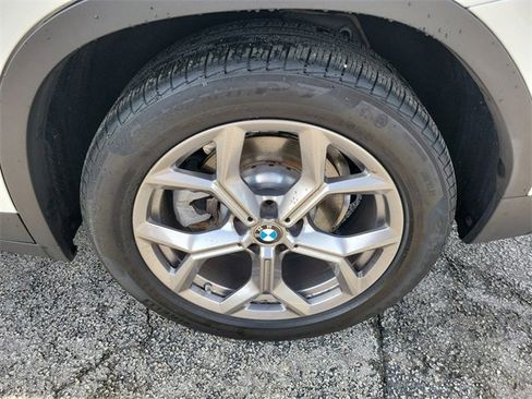Used 2022 BMW X3 xDrive30i w/ Premium Package 2 image 7