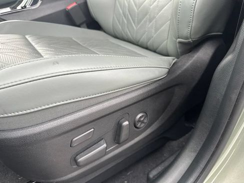Used 2024 Kia Telluride SX Prestige X-Pro AWD/4WD image 6