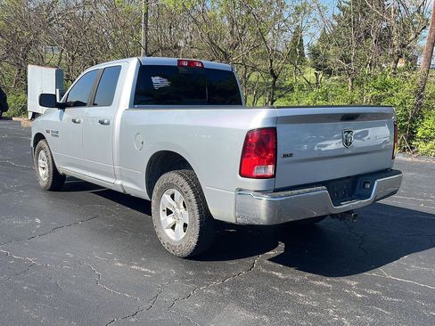 Used 2014 RAM 1500 Classic SLT RWD image 3