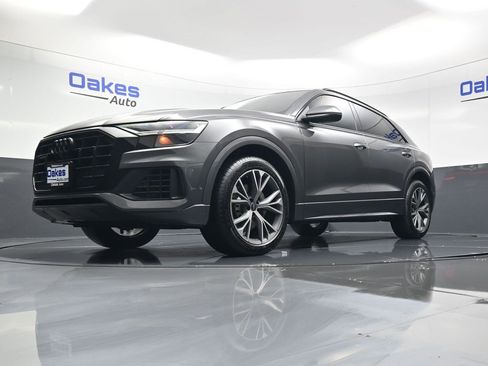 Used 2021 Audi Q8 Premium w/ Black Optic Package image 47