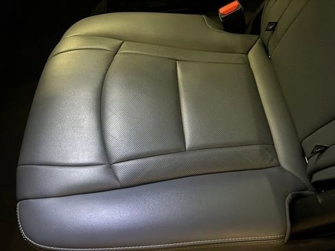 Used 2023 Buick Enclave Essence w/ Experience Buick Package image 18