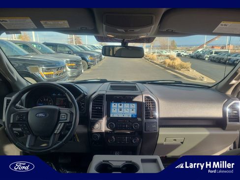 Used 2017 Ford F150 XLT w/ Equipment Group 302A Luxury image 20