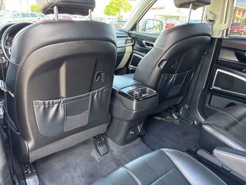 Used 2022 Kia Telluride EX w/ EX Premium Package FWD image 48