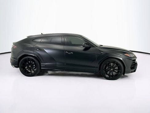 Used 2020 Lamborghini Urus AWD/4WD image 8