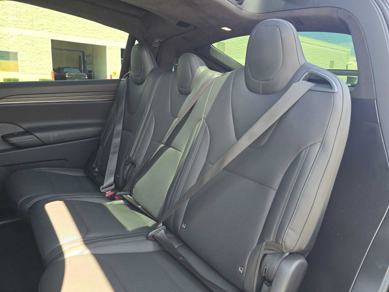 Used 2023 Tesla Model X AWD/4WD image 17