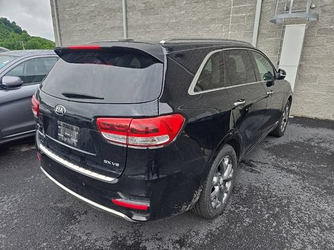 Used 2016 Kia Sorento SX AWD/4WD image 2