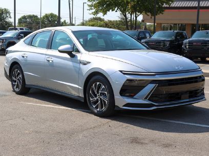 New 2026 Hyundai Sonata Blue