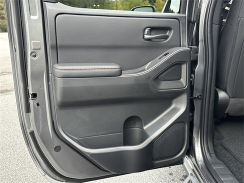New 2026 Nissan Frontier PRO-4X w/ Pro-4x Convenience Package image 16