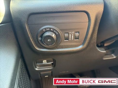 Used 2023 Jeep Grand Cherokee L Limited w/ Black Appearance Package AWD/4WD image 37