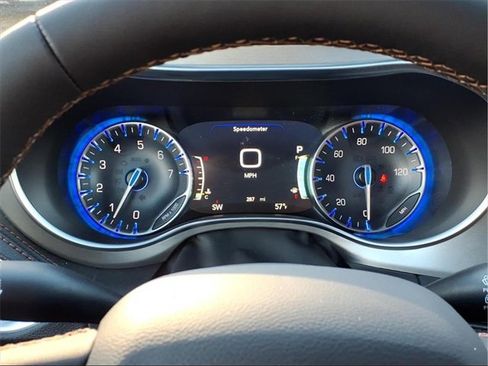 New 2026 Chrysler Pacifica Pinnacle w/ Trailer Tow Group image 33