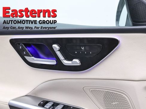 Used 2023 Mercedes-Benz C 300 4MATIC Sedan image 20