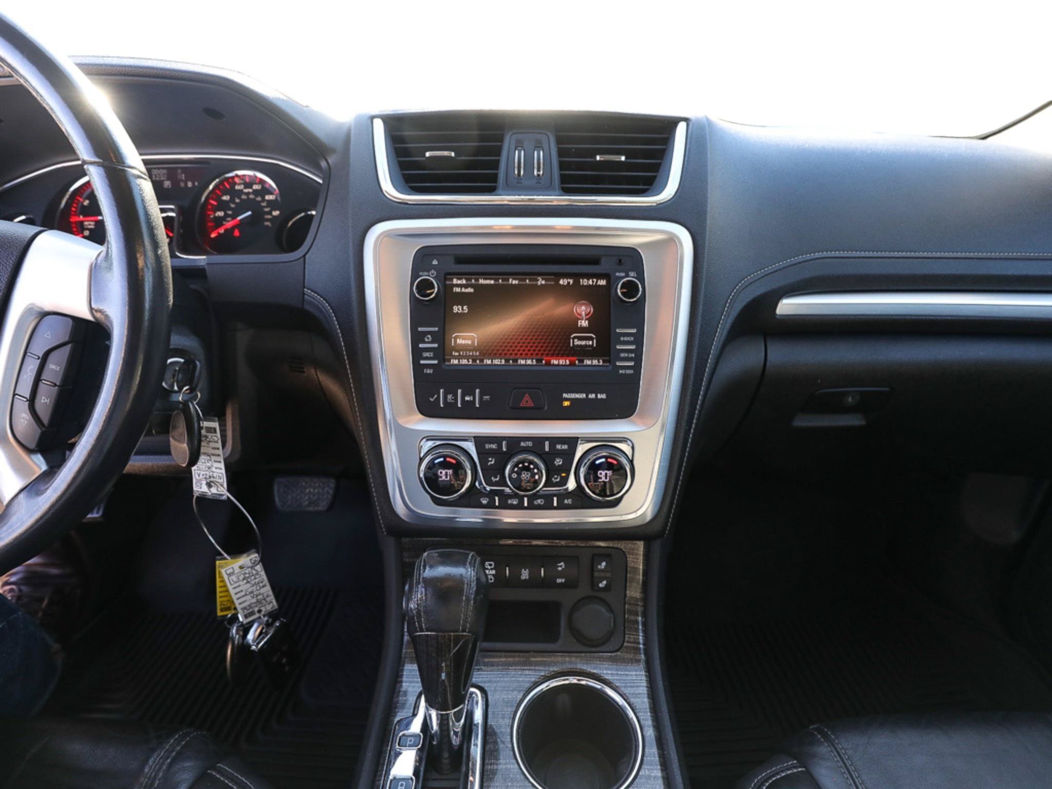 Used 2014 GMC Acadia SLT FWD image 16