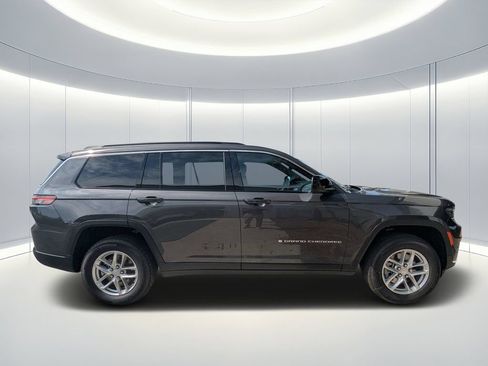 New 2026 Jeep Grand Cherokee L 2WD image 3