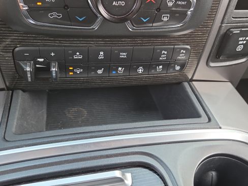 Used 2016 RAM 1500 Limited AWD/4WD image 29