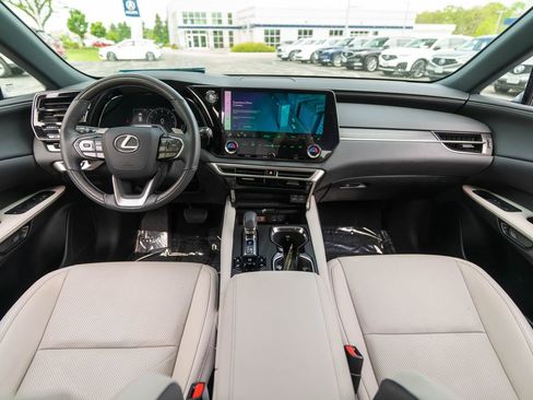 Used 2023 Lexus RX 350 Premium w/ Accessory Package AWD/4WD image 18