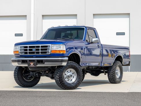 Used 1997 Ford F250 4x4 Regular Cab Heavy Duty image 1