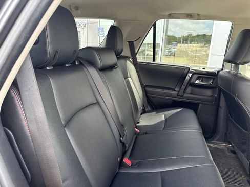 Used 2023 Toyota 4Runner TRD Off-Road Premium w/ Moonroof Package AWD/4WD image 28
