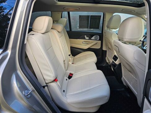 Used 2020 Mercedes-Benz GLS 450 GLS 450 image 12