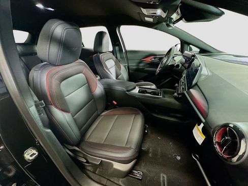 New 2025 Chevrolet Equinox EV RS image 30