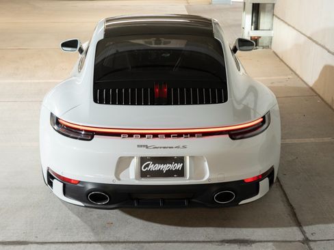 Certified 2022 Porsche 911 Carrera 4S AWD/4WD image 10