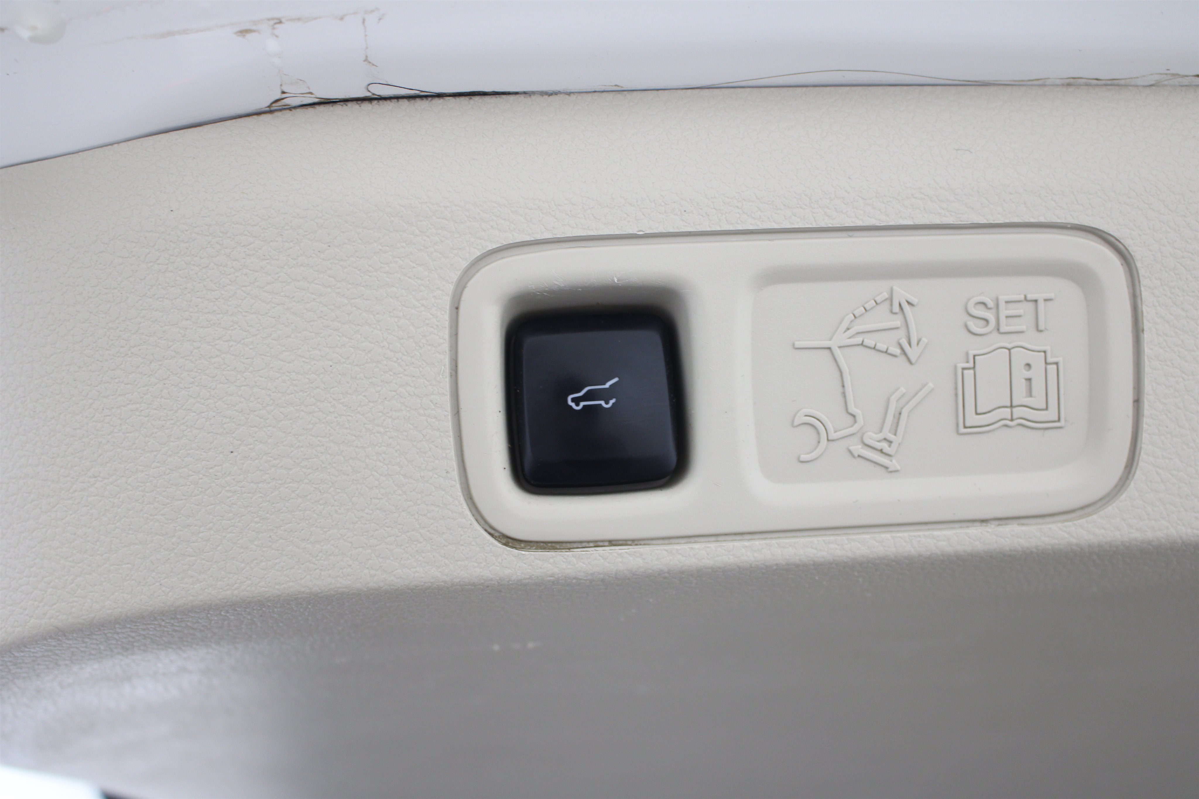 Used 2021 Lincoln Navigator L Reserve AWD/4WD image 27