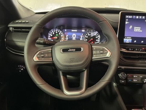 New 2026 Jeep Compass Limited image 26