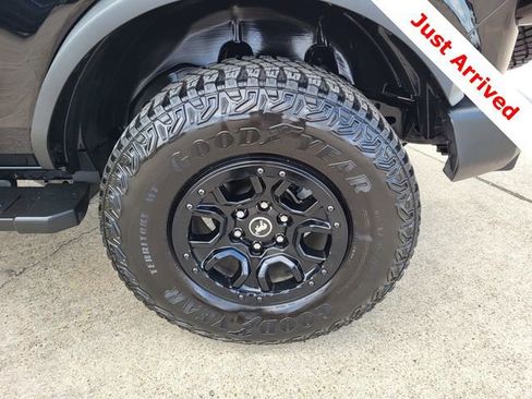 Used 2023 Ford Bronco Wildtrak AWD/4WD image 28