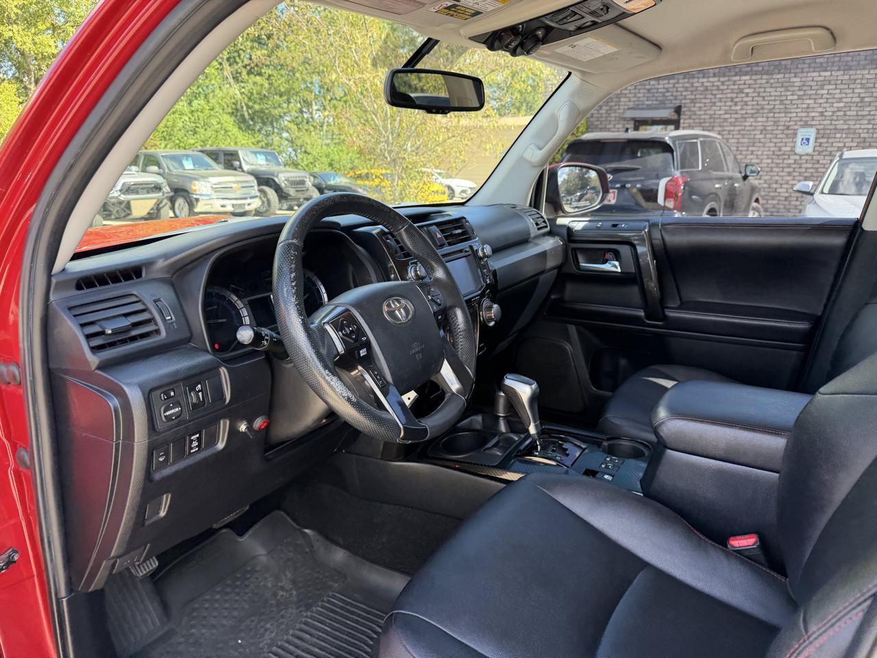 Used 2017 Toyota 4Runner TRD Pro AWD/4WD image 11