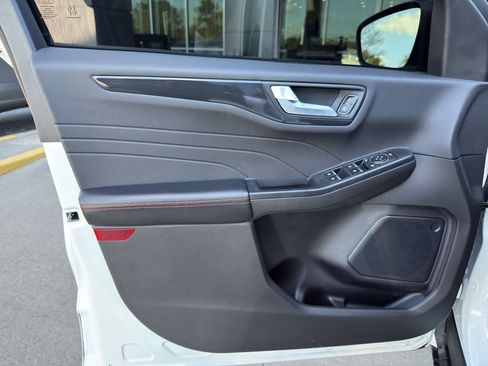 Used 2024 Ford Escape ST-Line w/ Tech Pack #1 image 13