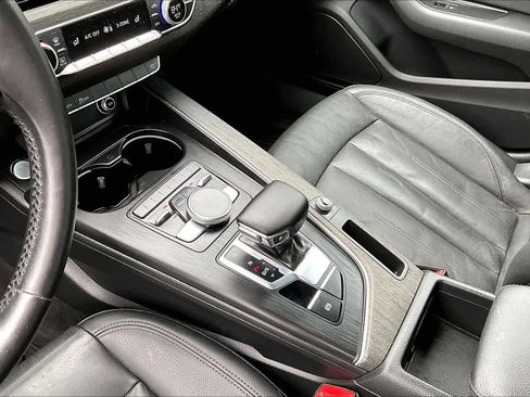 Used 2017 Audi A4 2.0T Premium w/ Convenience Package image 16