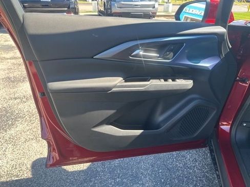 New 2026 Chevrolet Equinox EV LT image 11