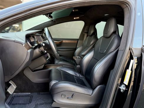 Used 2017 Tesla Model X 100D image 19