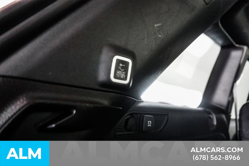 Used 2025 Jeep Grand Cherokee Altitude AWD/4WD image 22