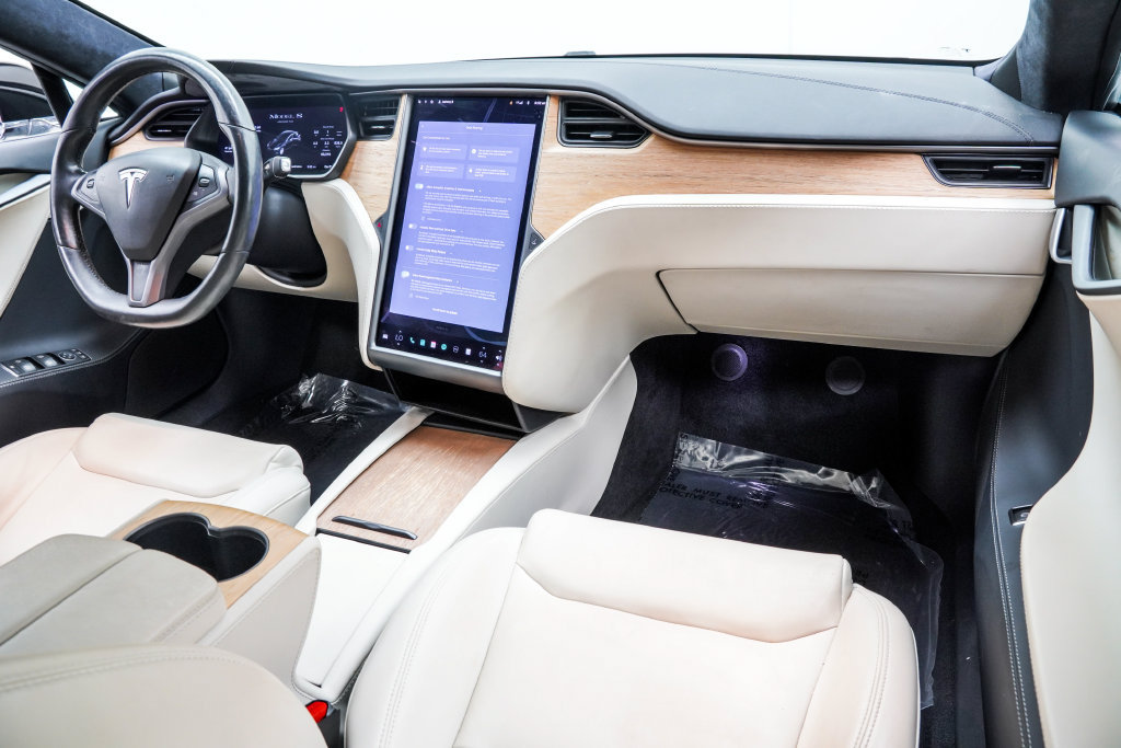 Used 2020 Tesla Model S Long Range AWD/4WD image 23